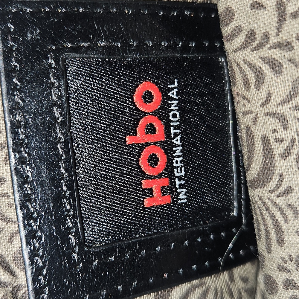 HOBO Black Leather Crossbody with Gold Chain and Turn-Lock - Picture 5 of 8